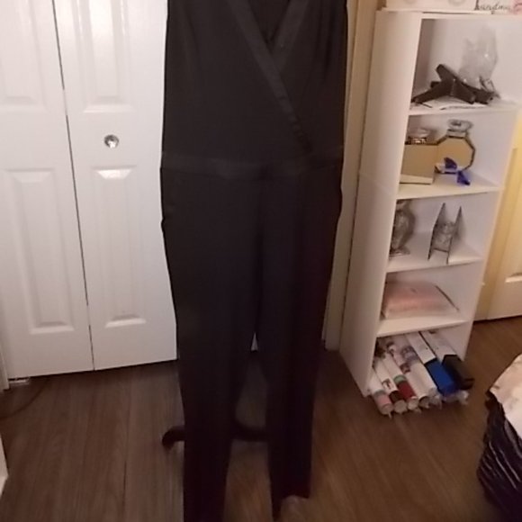 Jumper - Picture 3 of 3